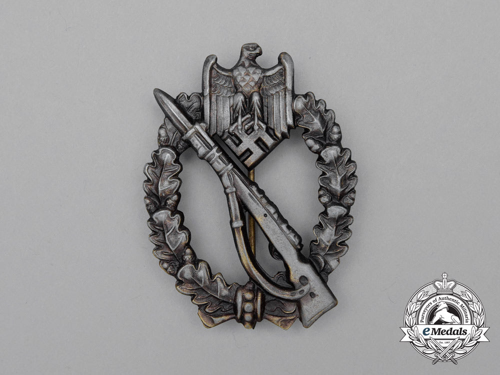 a_second_war_german_silver_grade_infantry_assault_badge_by_ferdinand_wiedmann_dsc_4692_3_