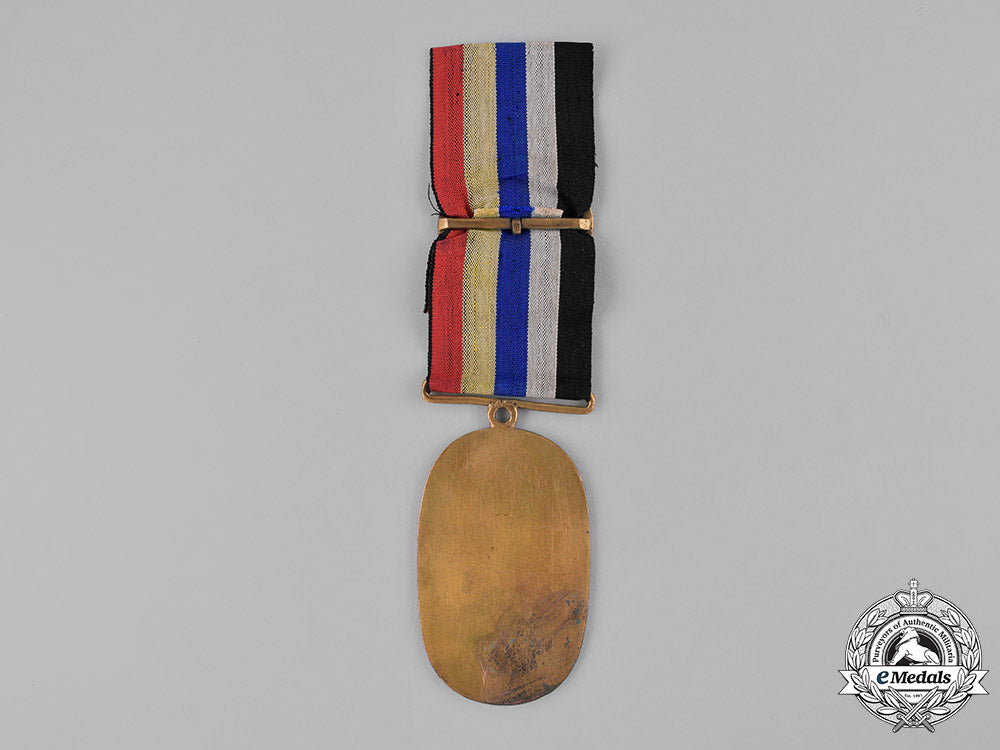 mongolia,_chinese_empire._an_association_of_mongolian_nobility,_breast_badge,_c.1911_dsc_4885