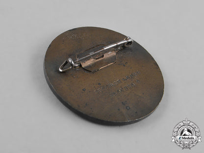 germany._a1936_nsdap_national_party_day_badge_by_deschler&_sohn_dsc_5167