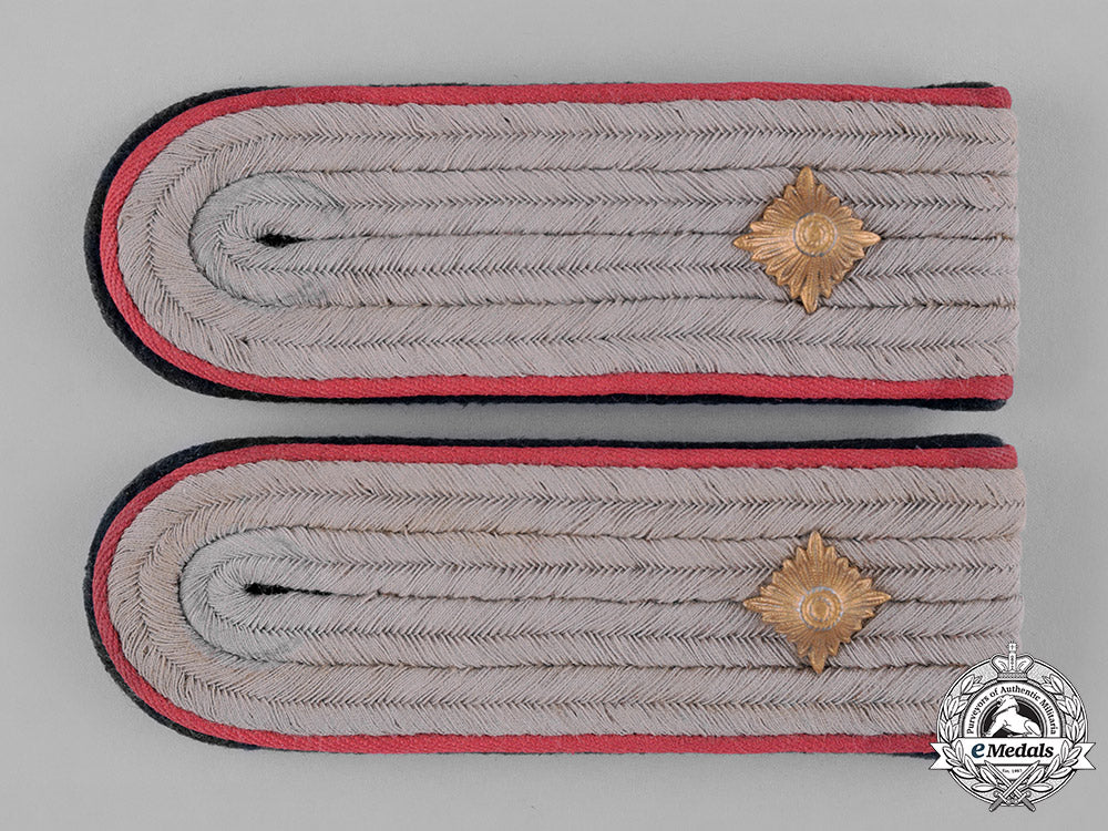 germany,_waffen-_ss._a_pair_of_panzer_ss-_obersturmführer_shoulder_boards_dsc_5898_2_