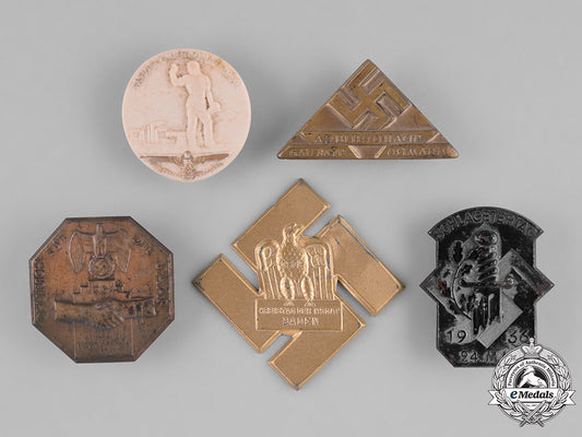 germany,_third_reich._a_lot_of_third_reich_period_badges_dsc_5988