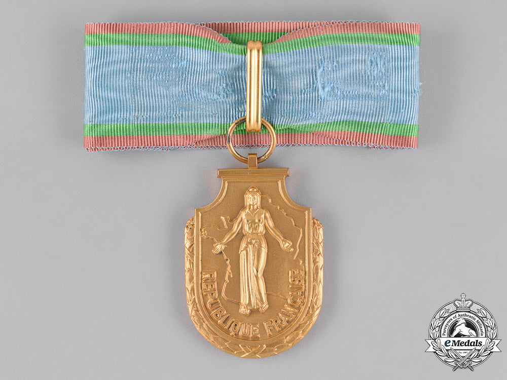 france,_republic._an_order_of_merit_for_tourism,_commander,_c.1955_dsc_6105