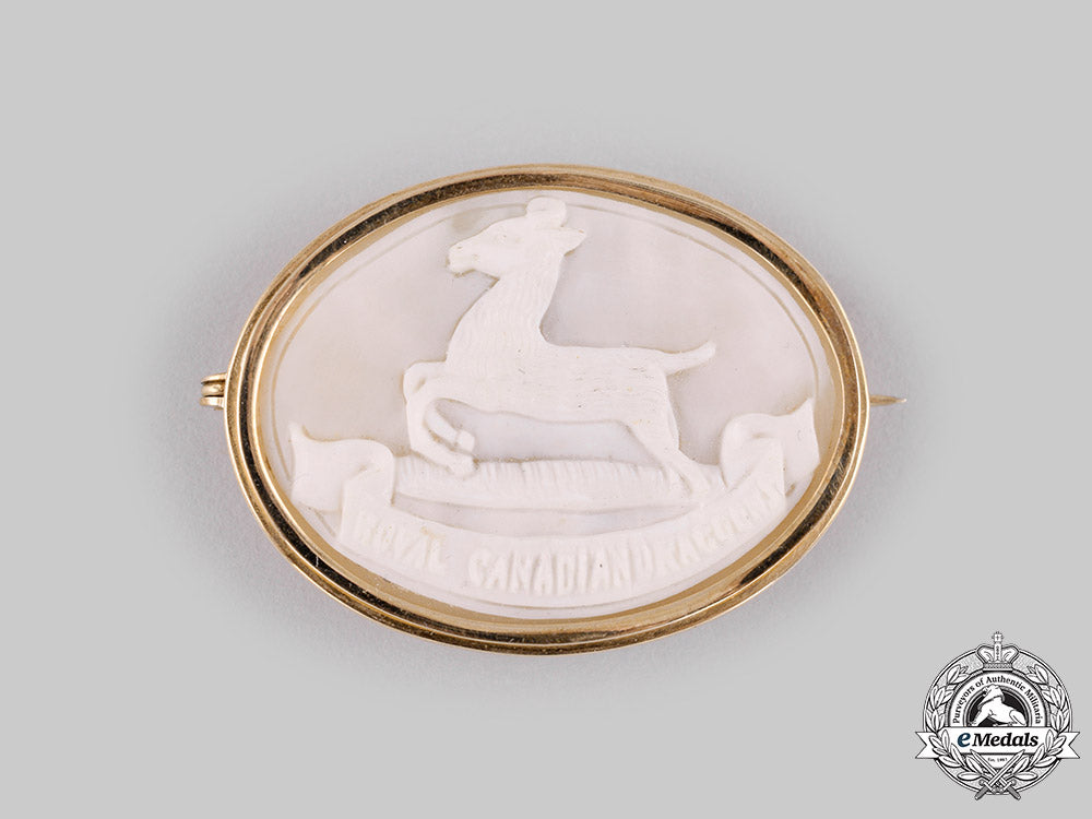 canada,_dominion._a_royal_canadian_dragoons_ladies'_brooch,_c.1945_dsc_6966