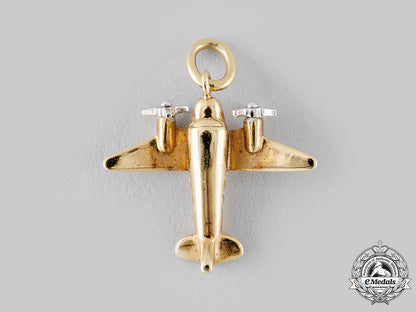 united_states._an_airplane_pendant_in18_k_gold_with_diamonds,_by_tiffany&_co._dsc_7108