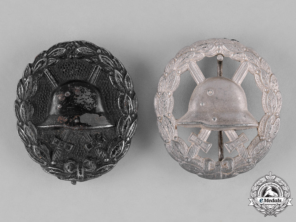 germany,_imperial._a_pair_of_first_war_period_wound_badges_dsc_7167_1