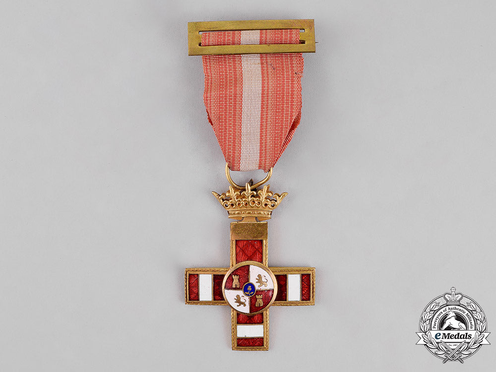 spain,_franco_era._an_order_of_military_merit,1_st_class_cross_with_red_distinction_for_pensioners,_c.1950_dsc_7209
