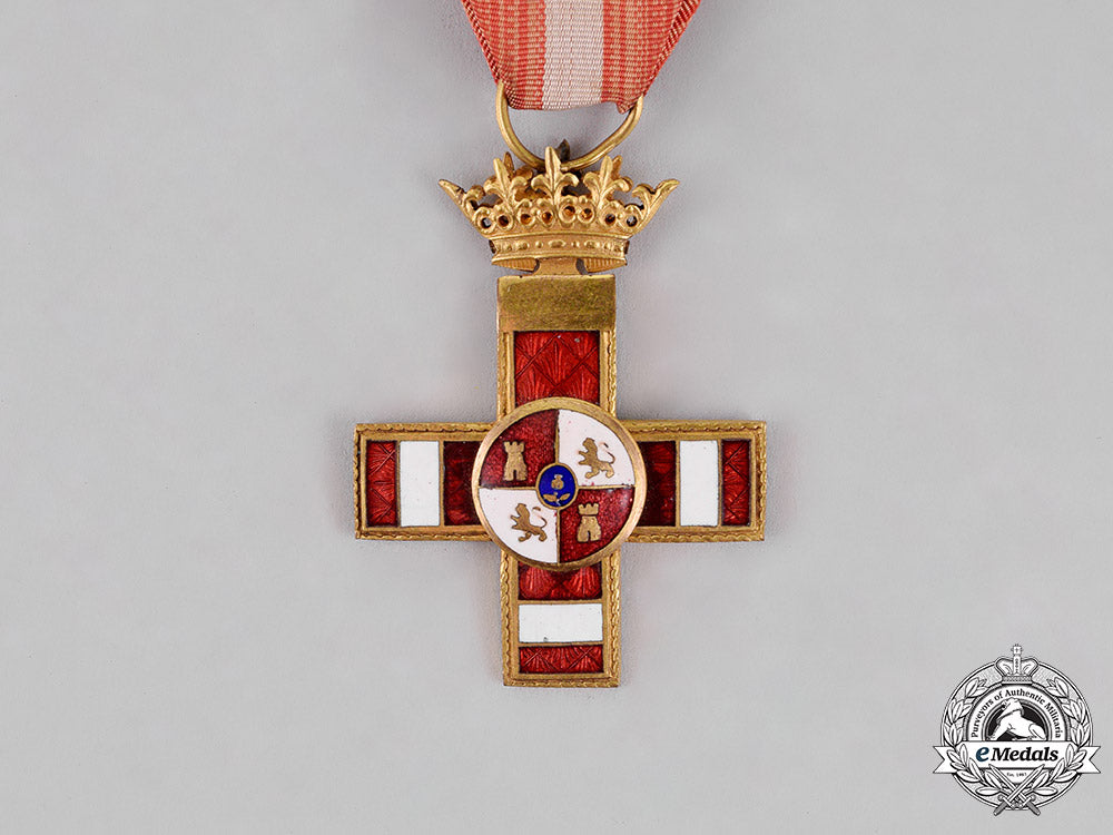 spain,_franco_era._an_order_of_military_merit,1_st_class_cross_with_red_distinction_for_pensioners,_c.1950_dsc_7210