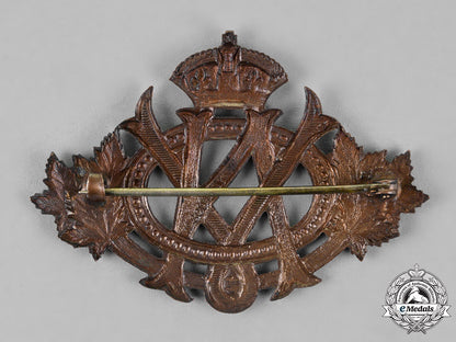 canada._two_first_war_canadian_nursing_sister_insignia_dsc_9040_2_