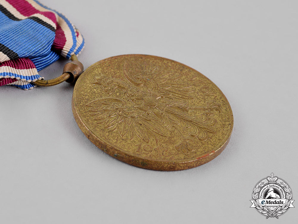 poland,_republic._a_lot_of_three_polish_medals,_c.1919_dsc_9163