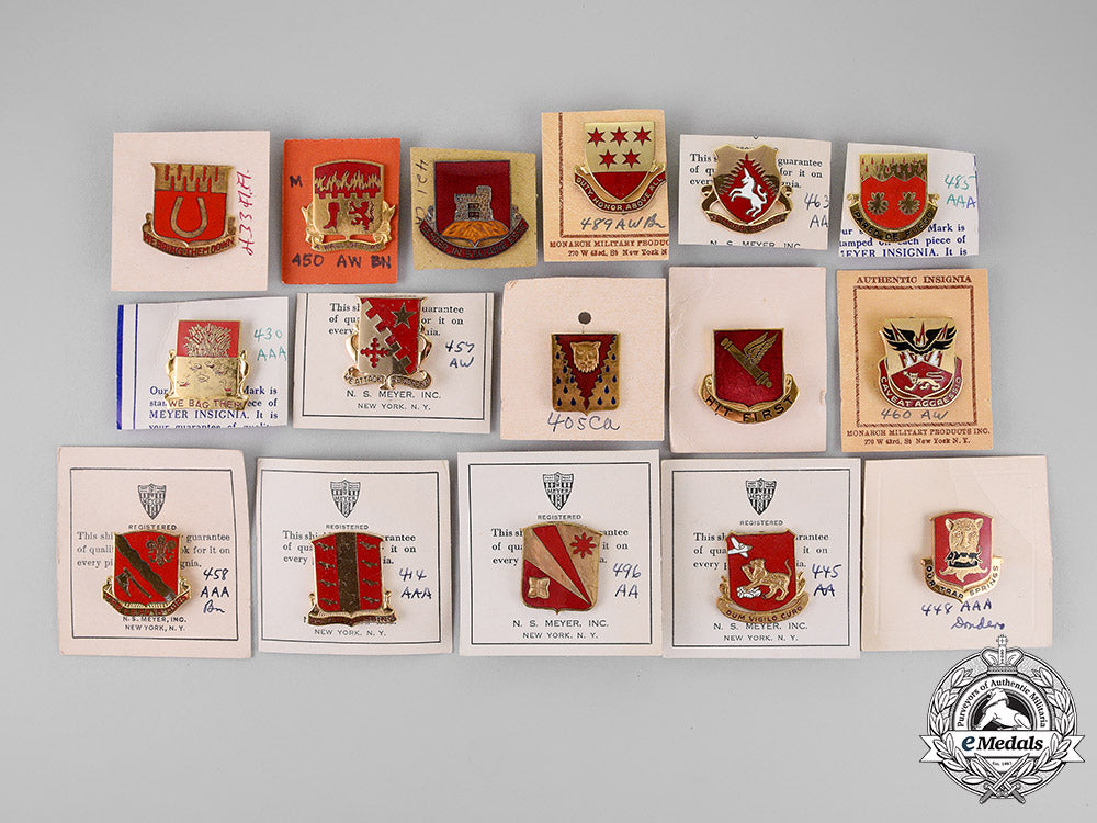 united_states._thirty-_three_regimental_insignia_dsc_9717