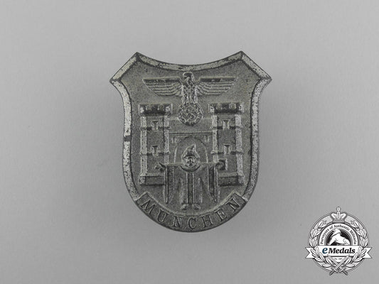 germany,_third_reich._a1939/40_munich_whw(_winter_relief_of_the_german_people)_donation_badge_dscf0265_2_