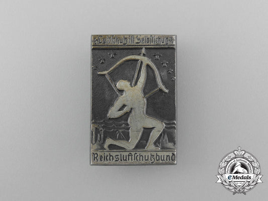 a_third_reich_period_rlb“_air_raid_protection_is_self_protection”_badge_by_karl_wurster_dscf1008
