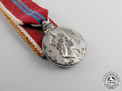 four_queen_elizabeth_ii_miniature_medals_dscf1743_1