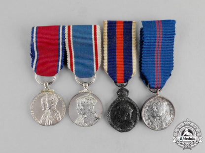 four_coronation/_jubilee_miniature_medals_dscf1774_1