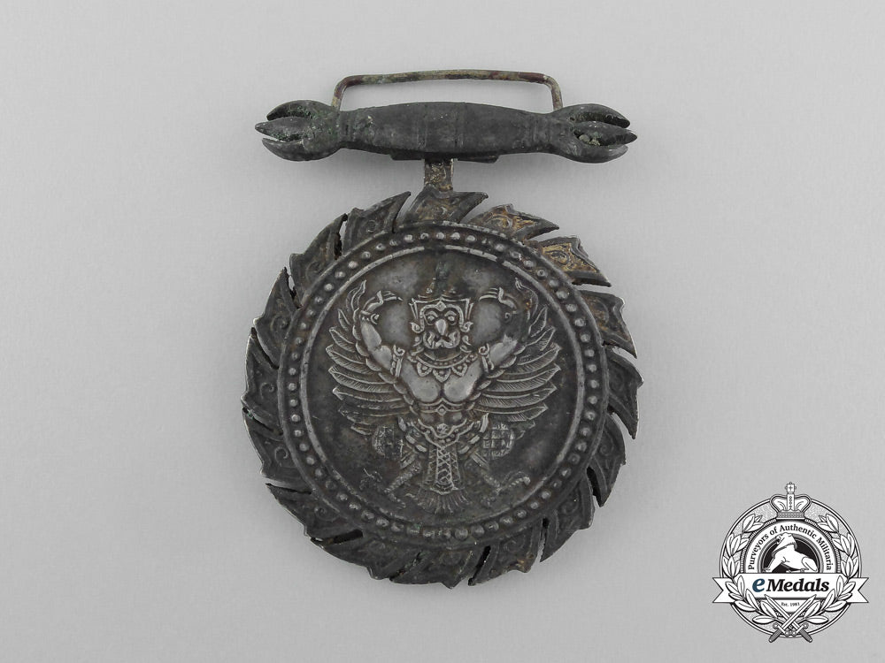 a_thai_order_of_the_white_elephant;_officer’s_badge_dscf1904_2_