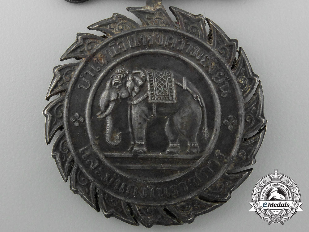 a_thai_order_of_the_white_elephant;_officer’s_badge_dscf1908_2_