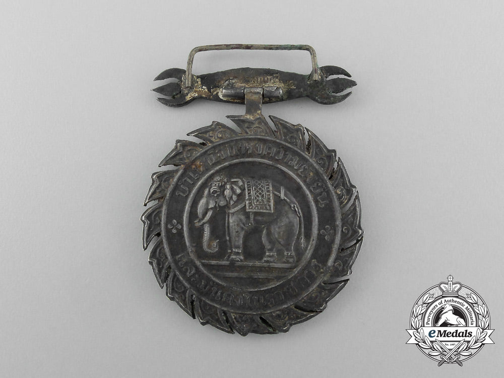 a_thai_order_of_the_white_elephant;_officer’s_badge_dscf1909_2_