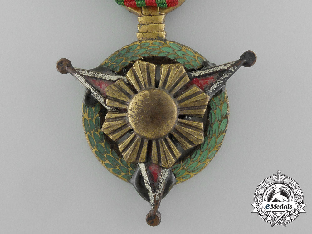 a_filipino_military_merit_medal_for_service_against_the_enemy_dscf1917_2_