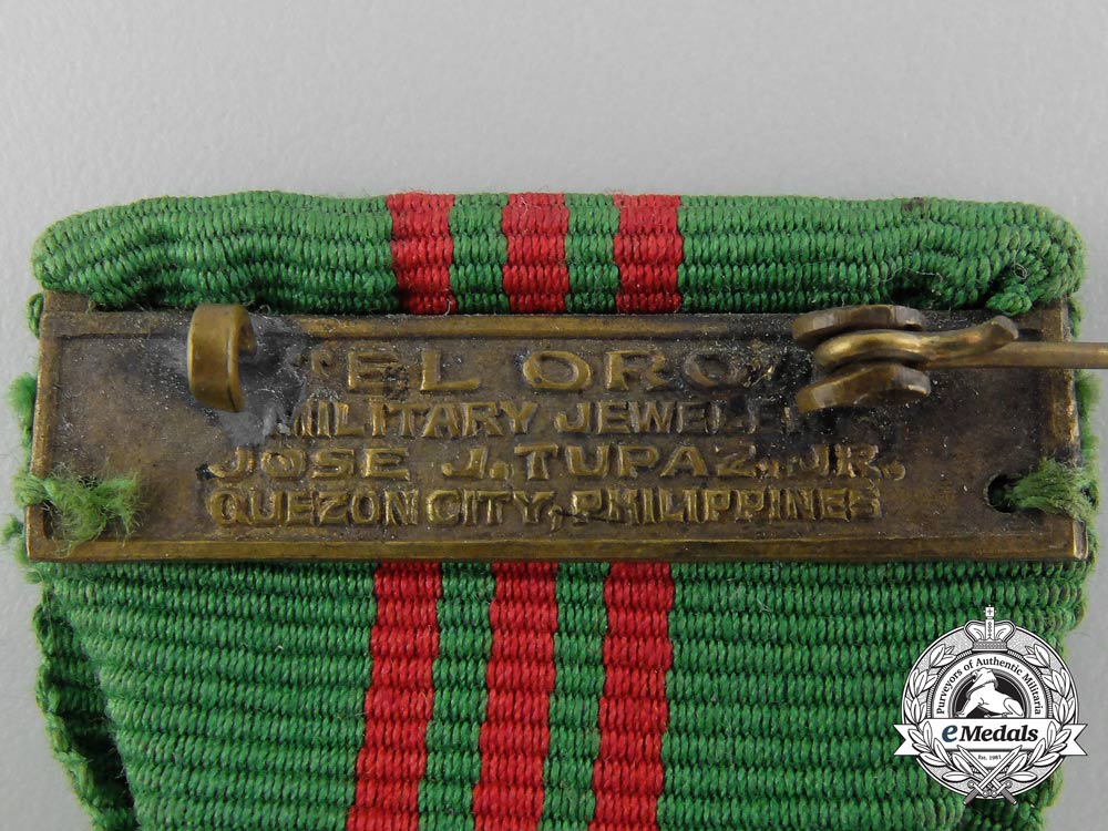 a_filipino_military_merit_medal_for_service_against_the_enemy_dscf1921_2_