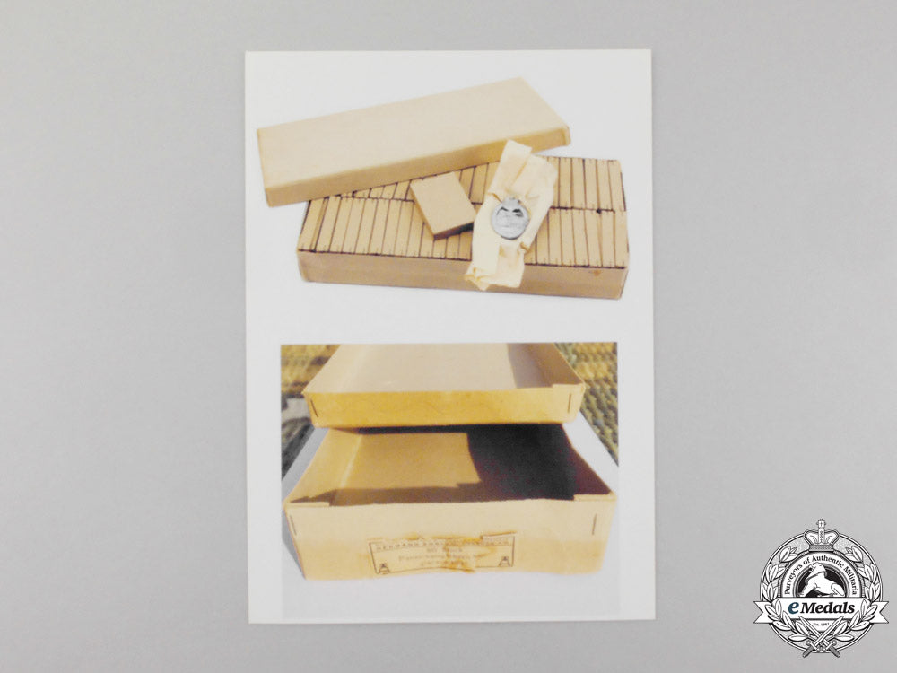 a_mint&_unissued_cased_silver_grade_tank_badge_in_rare_original_shipment_box_dscf2031