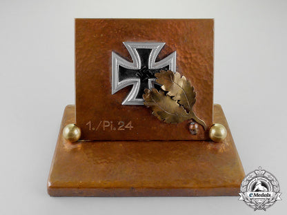 germany._a_knight’s_cross_of_the_iron_cross1939_desk_ornament_dscf2033_1