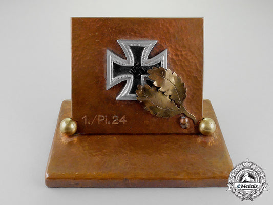 germany._a_knight’s_cross_of_the_iron_cross1939_desk_ornament_dscf2033_1
