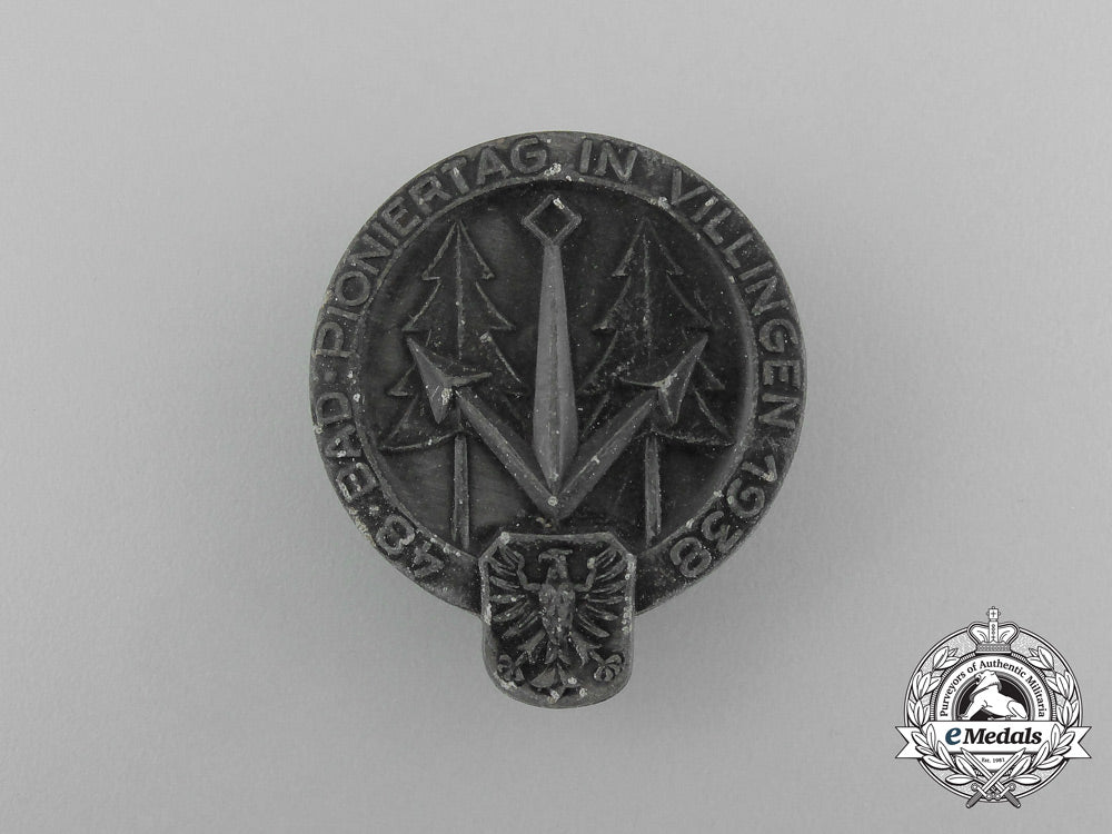 a1938_bad_villingen_day_of_the_pioneers_badge_by_ferdinandy_wagner_dscf2557