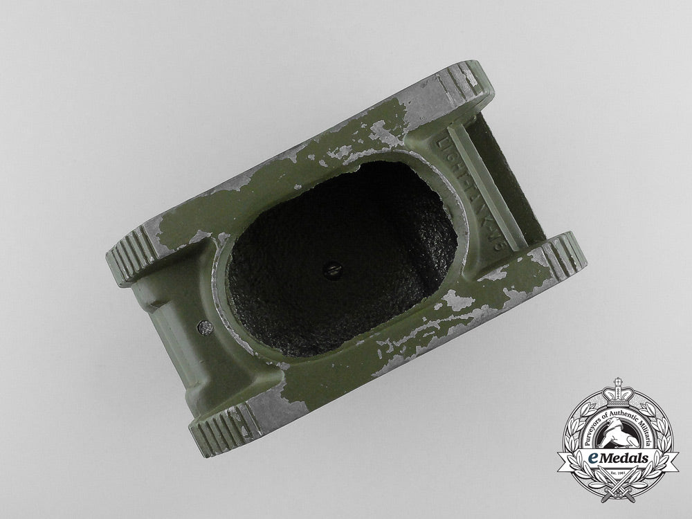 a_second_war_american_tank_recognition_model;_stuart_m-5_dscf2627