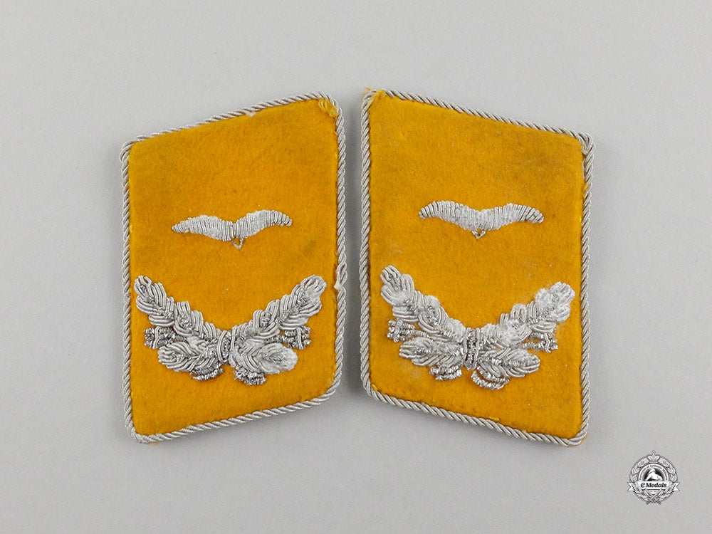 a_set_of_luftwaffe_flight_lieutenant_rank_shoulder_boards&_collar_tabs_dscf2920