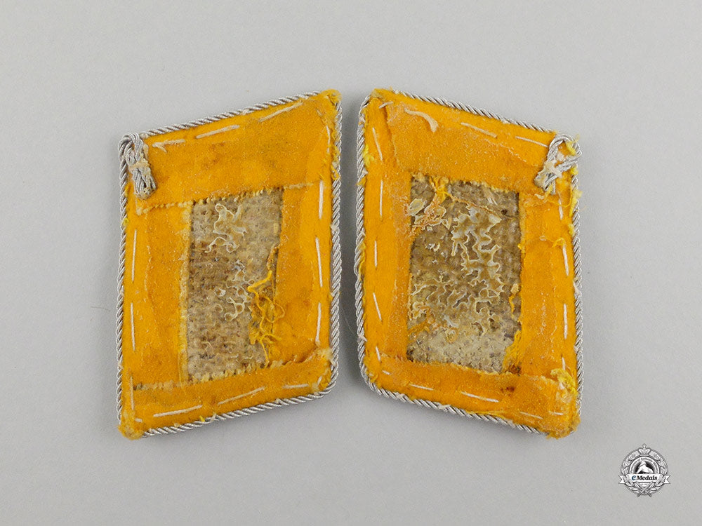 a_set_of_luftwaffe_flight_lieutenant_rank_shoulder_boards&_collar_tabs_dscf2922