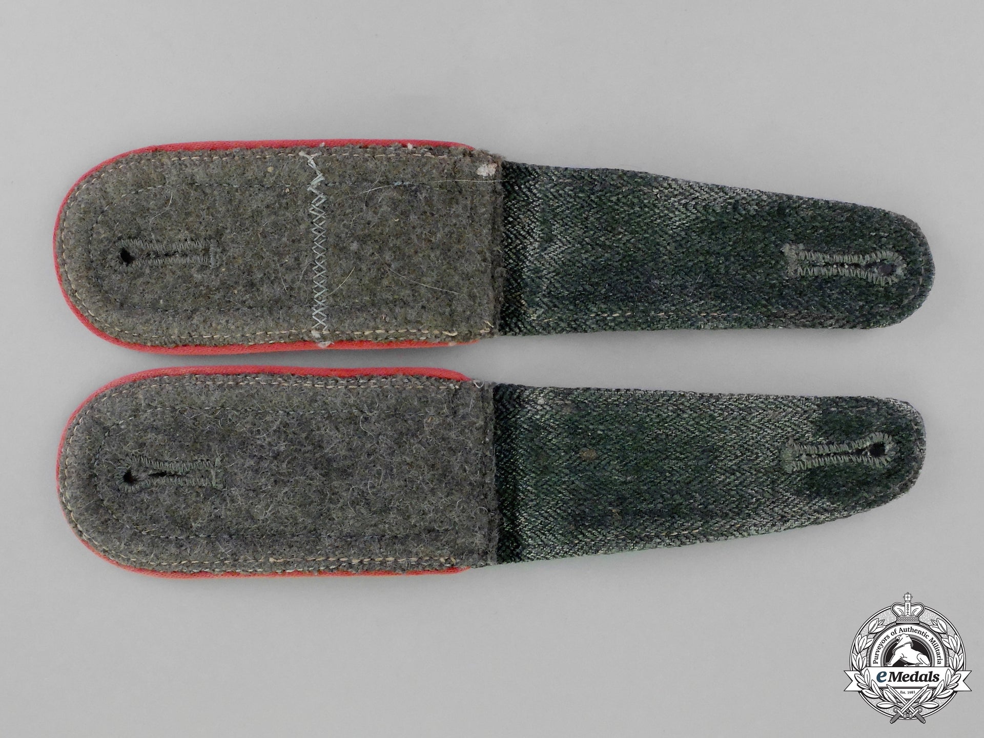 germany._a_mint_set_of_wehrmacht_panzer_unteroffizier_rank_shoulder_straps_dscf3025-_1_