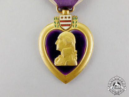 united_states._a_purple_heart,_to_private_james_g._warren,137_th_infantry_regiment,35_th_division_dscf4390