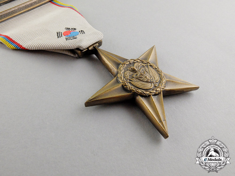 colombia._a_bronze_star(_estrella_de_bronce)_for_korea_dscf4425