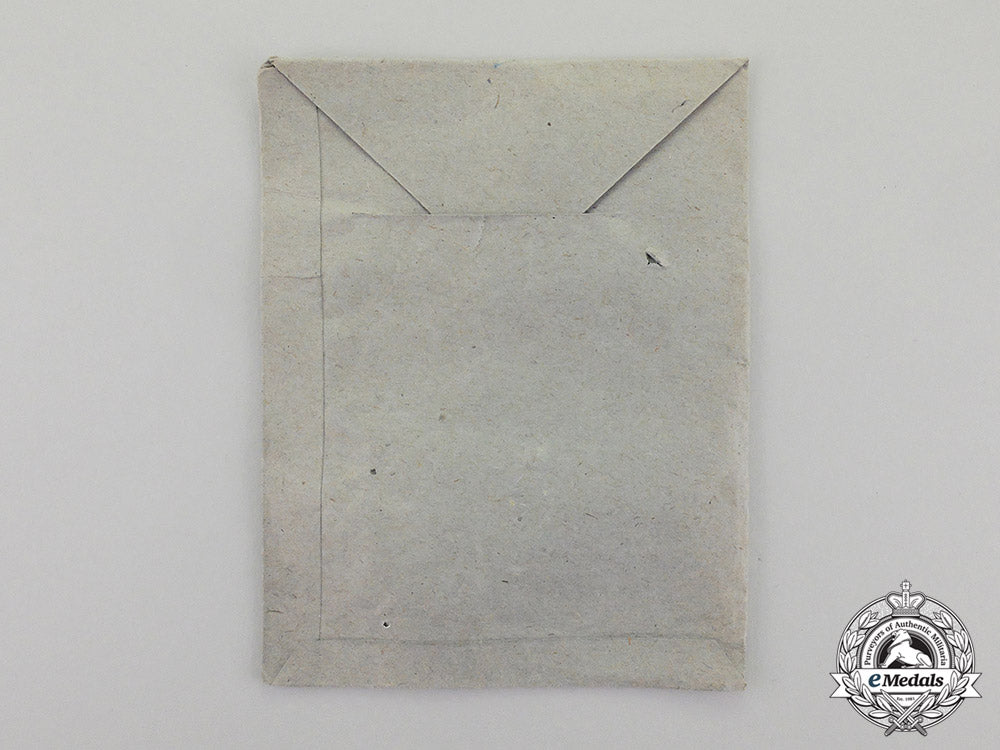 germany._a_mint_iron_cross1939_second_class_in_its_packet_of_issue_dscf5130