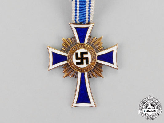 germany._a_bronze_grade_cross_of_honour_of_the_german_mother_dscf5214-_1__1