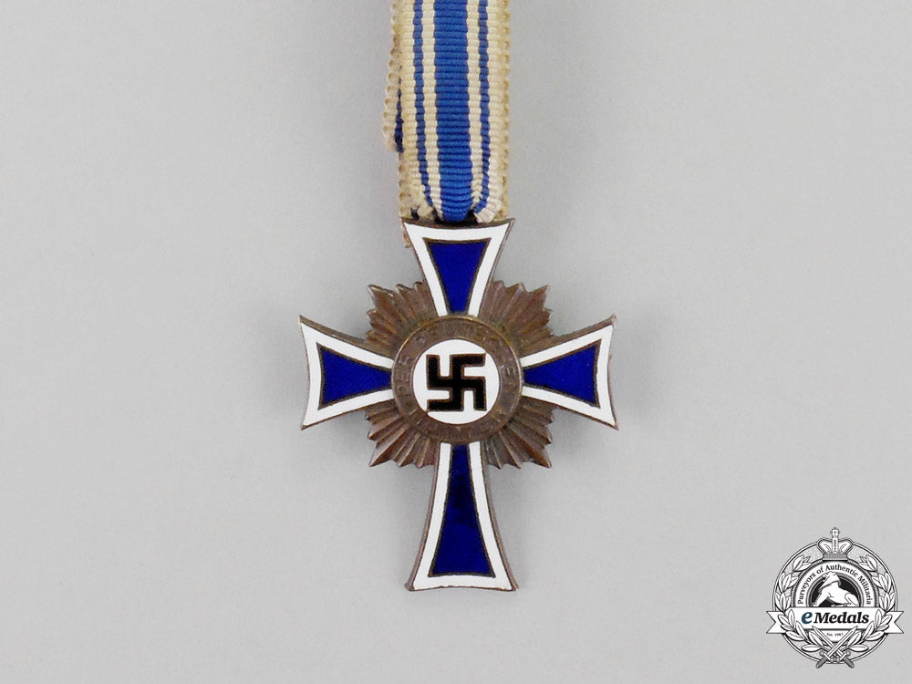 germany._a_bronze_grade_cross_of_honour_of_the_german_mother_dscf5225-_1_