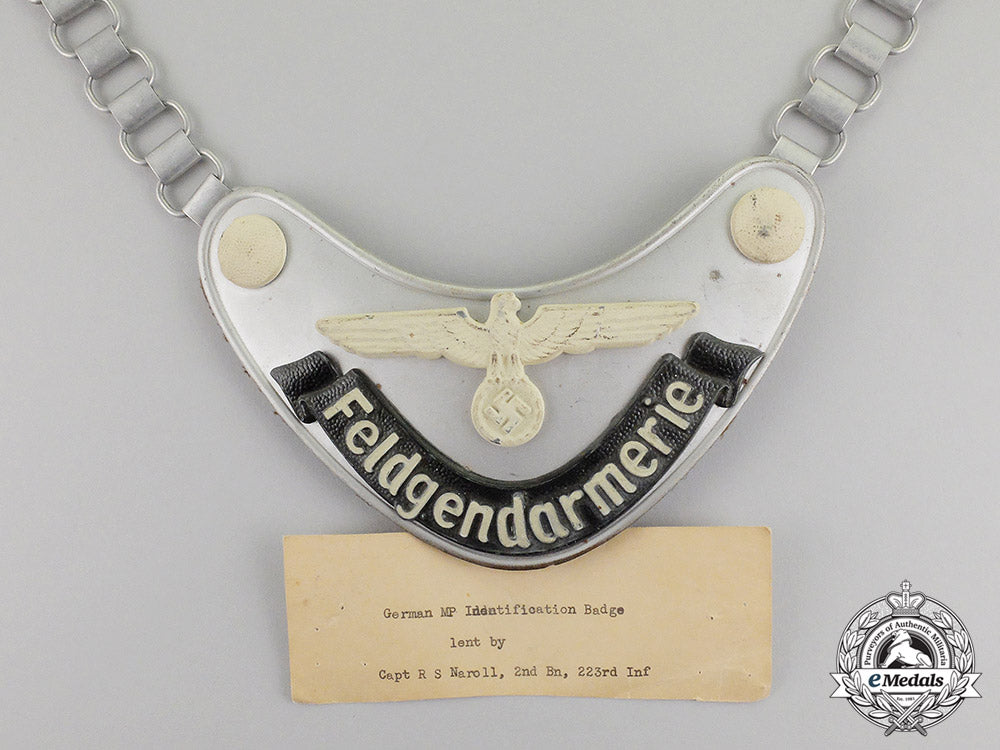 germany._a_wehrmacht_feldgendarmerie(_army_military_field_police)_gorget_dscf5546