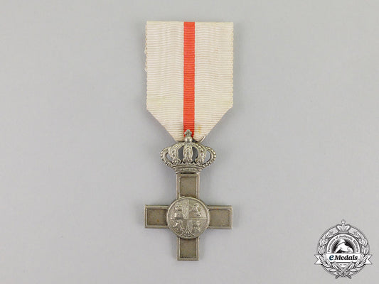 spain._an_order_of_military_merit,_silver_cross_with_white_distinction,_type_iv(1875-1931)_dscf5700
