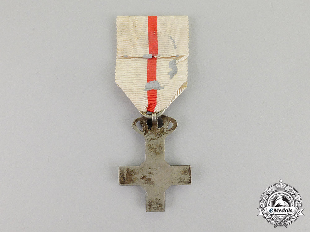 spain._an_order_of_military_merit,_silver_cross_with_white_distinction,_type_iv(1875-1931)_dscf5701