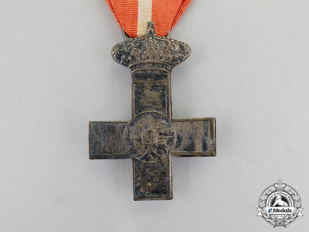 spain._an_order_of_military_merit,_silver_cross_with_red_distinction,_type_iv(1875-1931)_dscf5723