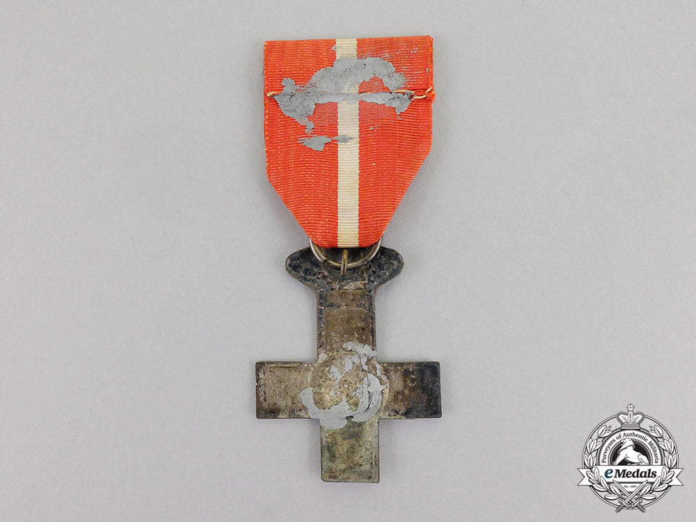 spain._an_order_of_military_merit,_silver_cross_with_red_distinction,_type_iv(1875-1931)_dscf5725