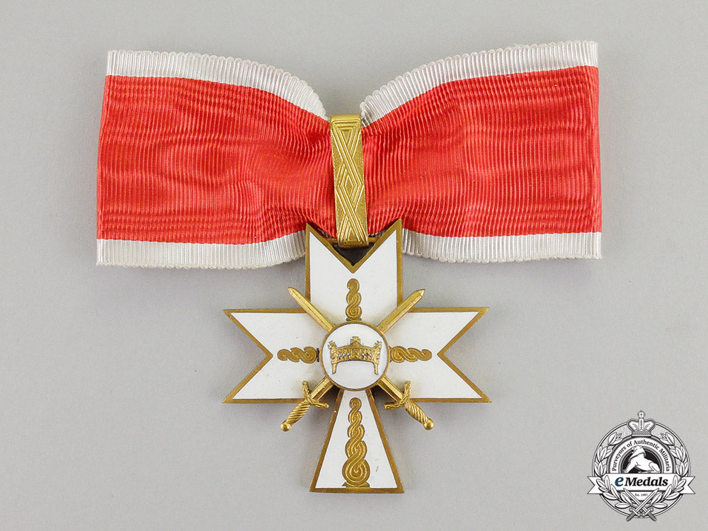 croatia,_independent_state._an_order_of_king_zvonimir's_crown,_i_class_with_swords,_c.1942_dscf5773_1_1_1_1