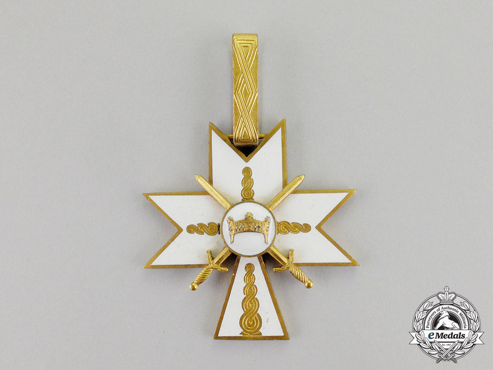 croatia,_independent_state._an_order_of_king_zvonimir's_crown,_i_class_with_swords,_c.1942_dscf5774_1_1_1_1
