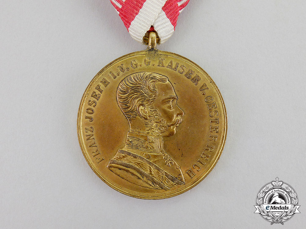 austria,_empire._a_golden_bravery_medal_dscf6158