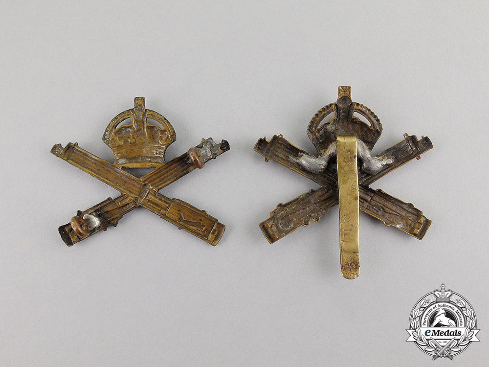 canada._two_first_war_cef_machine_gun_corps_cap_badges_dscf6174