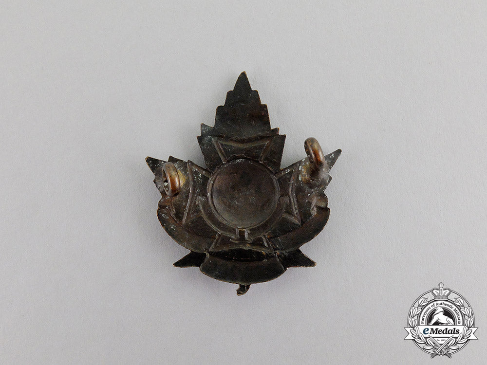 canada._a_cef24_th_infantry_battalion"_victoria_rifles"_cap_badge,_c.1915_dscf6203