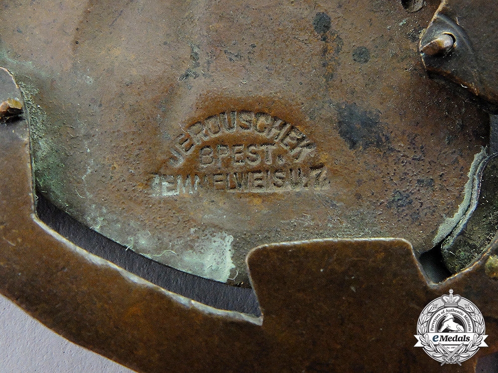 austria-_hungary._an_imperial_first_war_period_austrian/_hungarian_regimental_badge_dscf6368