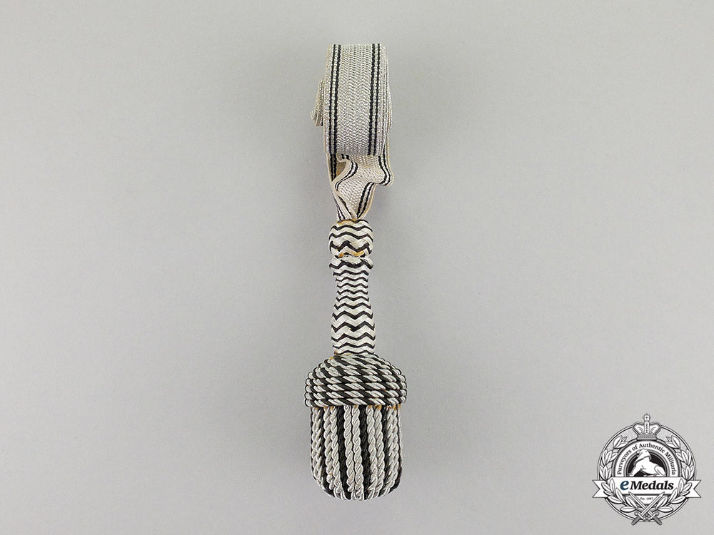 germany._a_third_reich_period_ss-_officer’s_bayonet_portepee_dscf6748_2_1_1_1