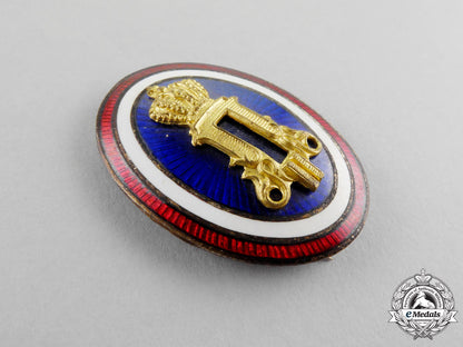 serbia,_kingdom._an_officer's_cap_badge_with_cypher_of_peter_ii(1934-1945)_dscf7110_1