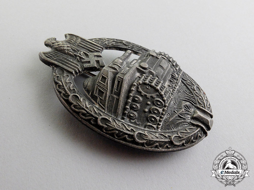 germany._a_silver_grade_tank_badge_by_a.d_schwert_of_stuttgart_dscf7241